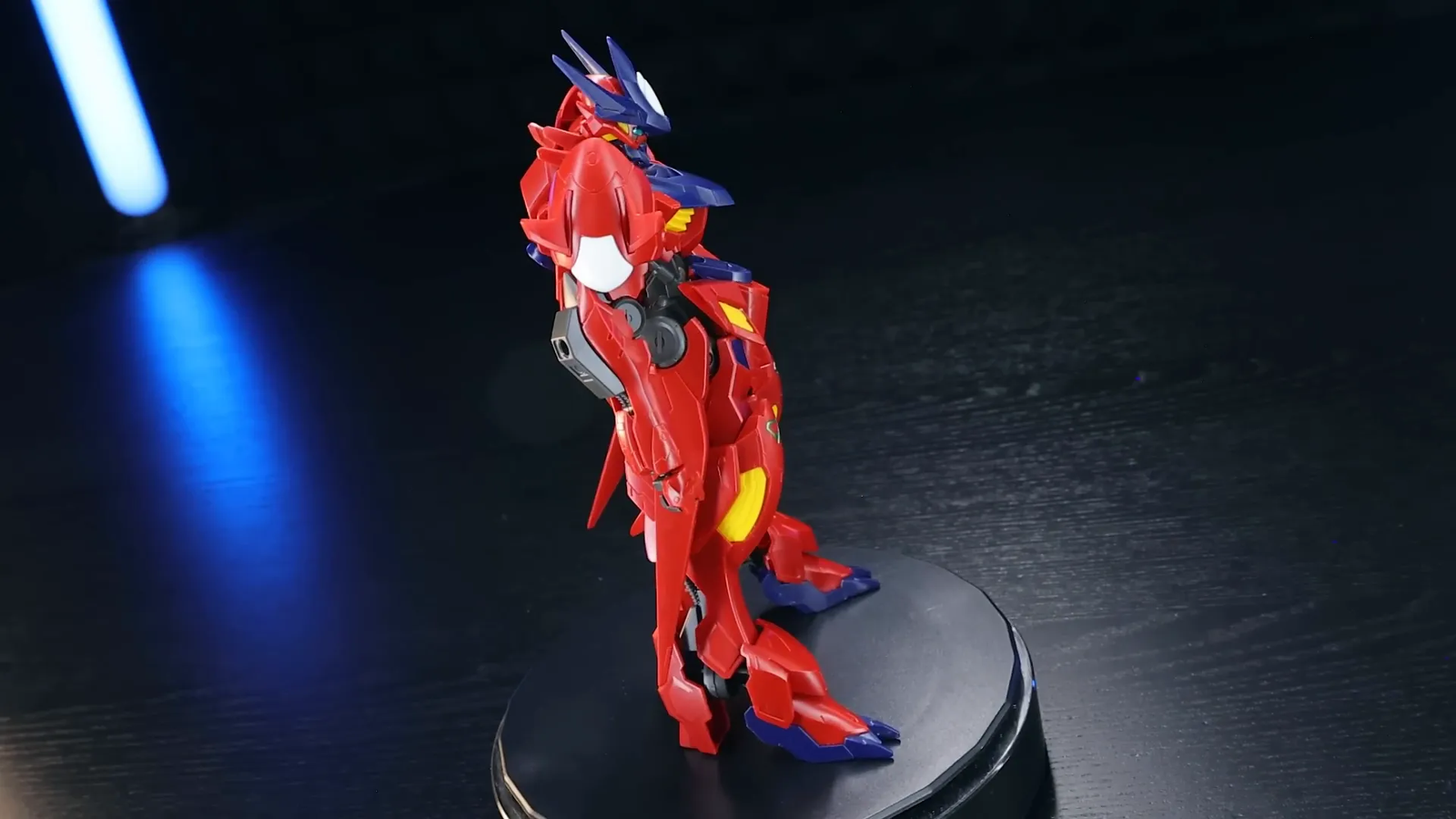 Estética general del Gundam Amazing Barbatos Lupus